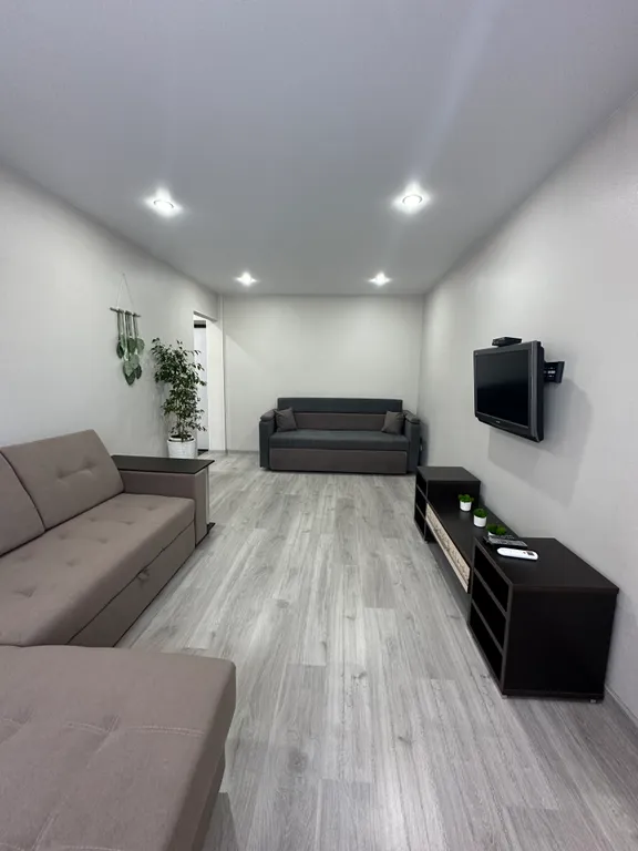 Уютная однокомнатная квартира на 5 мкр рядом с трассой