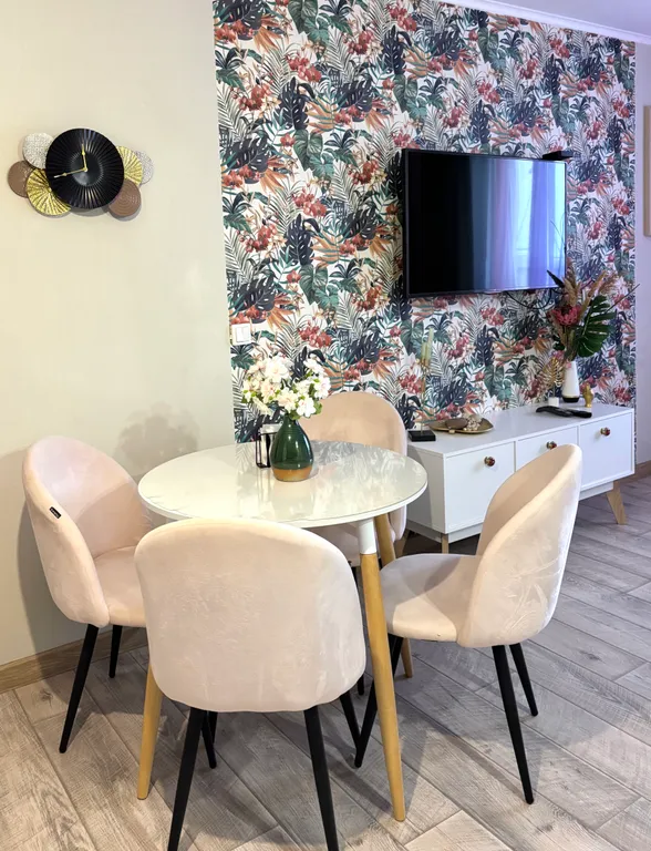 Уютная евродвухкомнатная квартира у моря