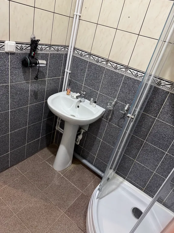 Комната с кухней-гостиной и сауной