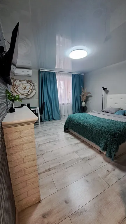 Апартаменты в центре возле площади