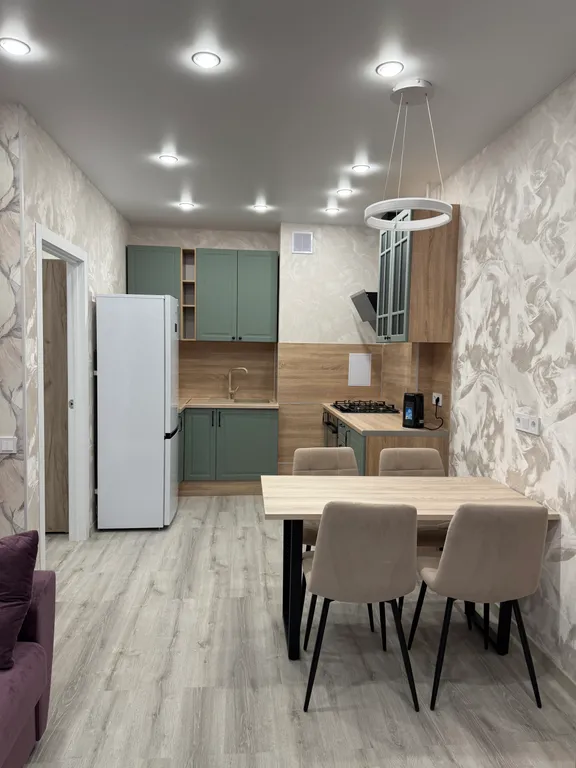 Стильная квартира в новом доме в удобном районе