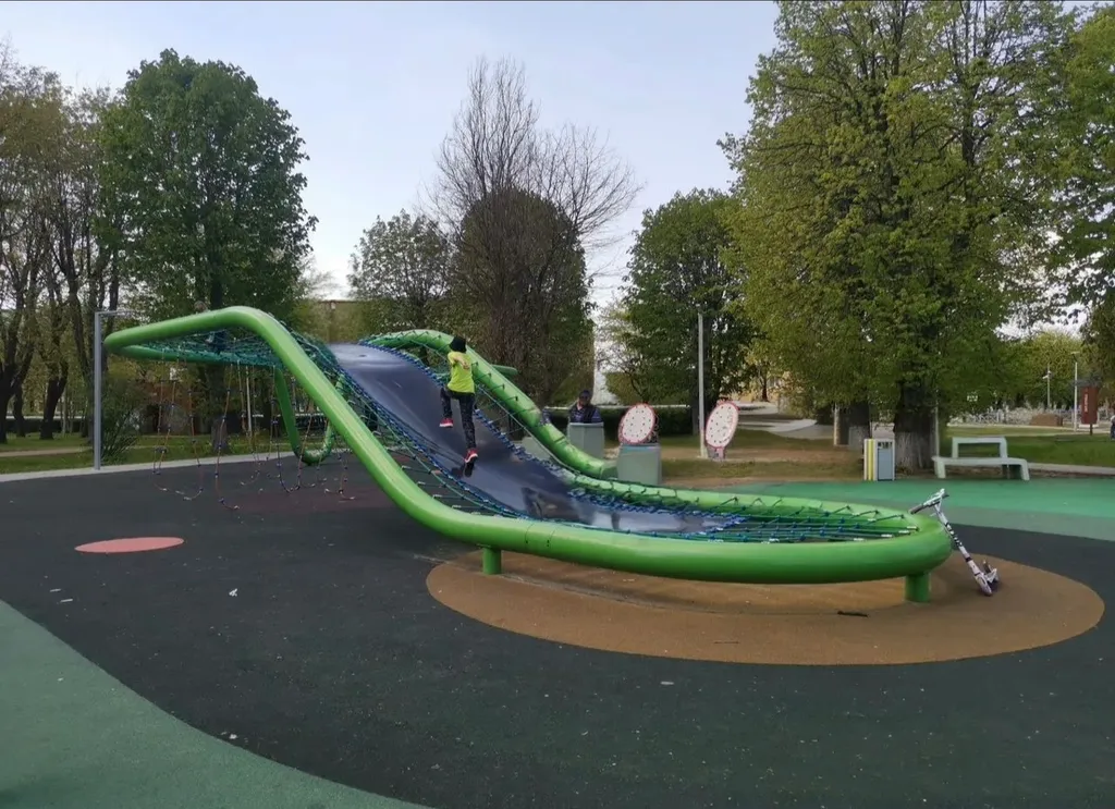 Квартира Уютная квартира у набережной — Светлый