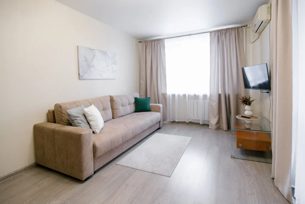 Светлая уютная квартира в центре города — аренда посуточно в Хабаровск