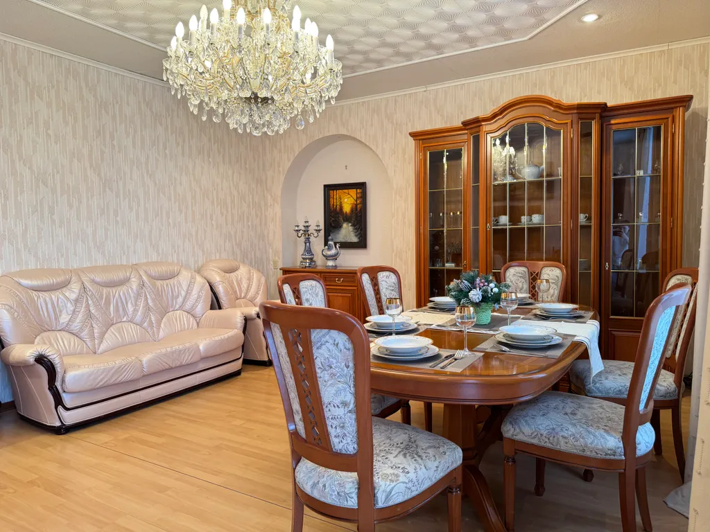 3х-комн, Купеческая роскошь на Набережной, исторический центр