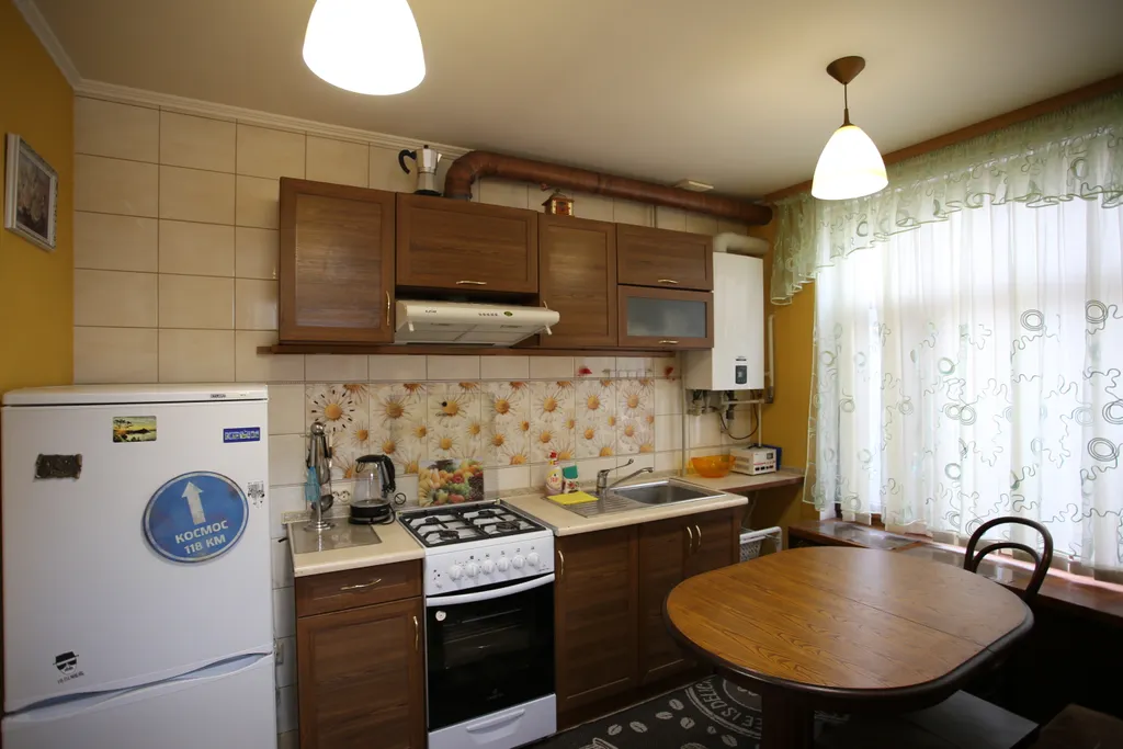 Коттедж 1-комнатный Дом — Феодосия