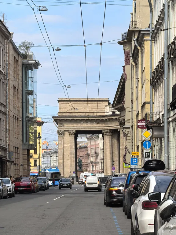 Просторная комната в самом центре рядом с Казанским собором