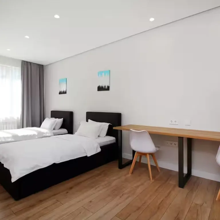 Современные апартаменты в центре города