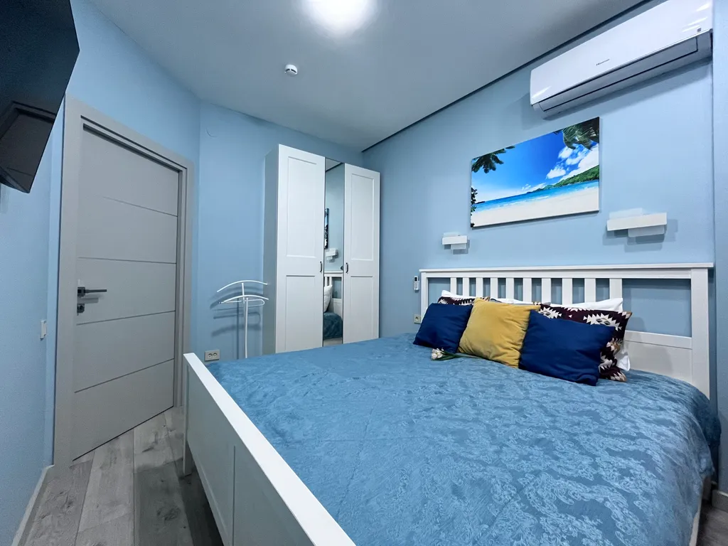 Квартира Красивая квартира с выделенной спальней в 5 минутах от пляжа Мандарин — Сириус