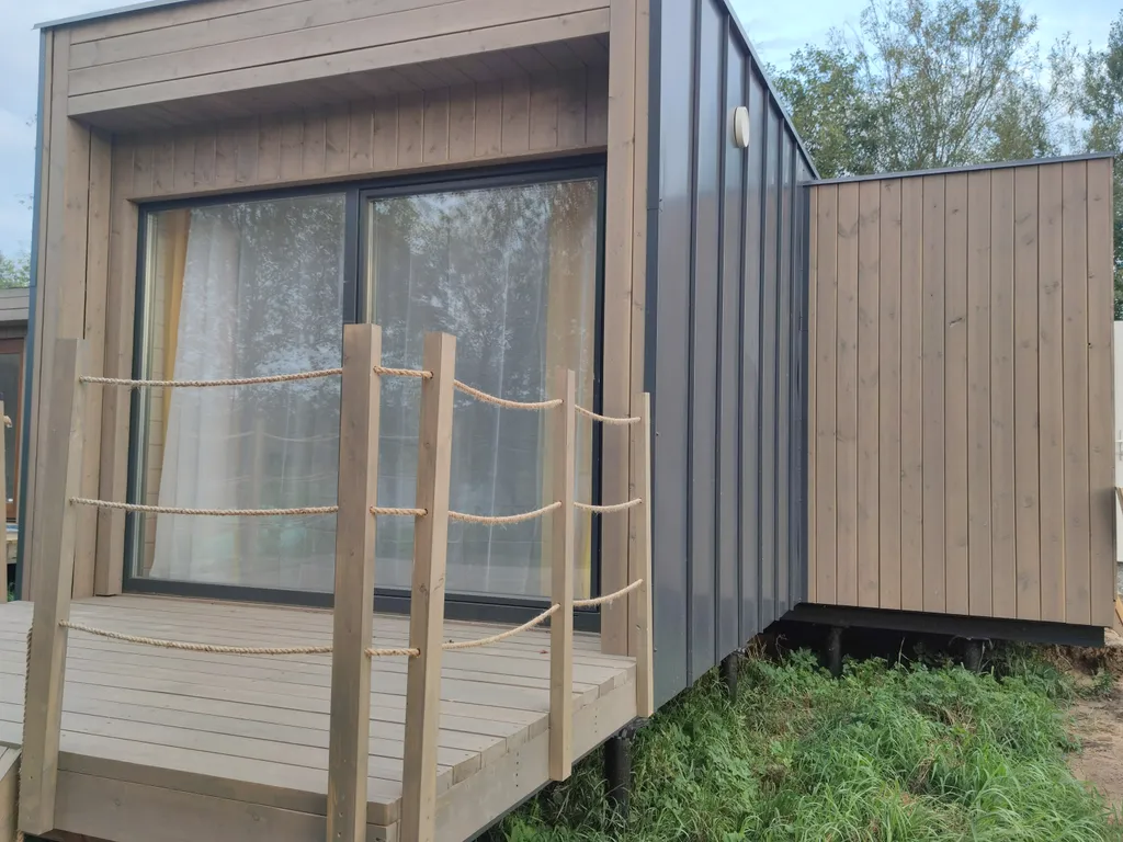 Коттедж Дом на берегу реки — Сясьстрой