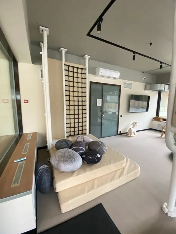 Апартамент с кухней на заливе