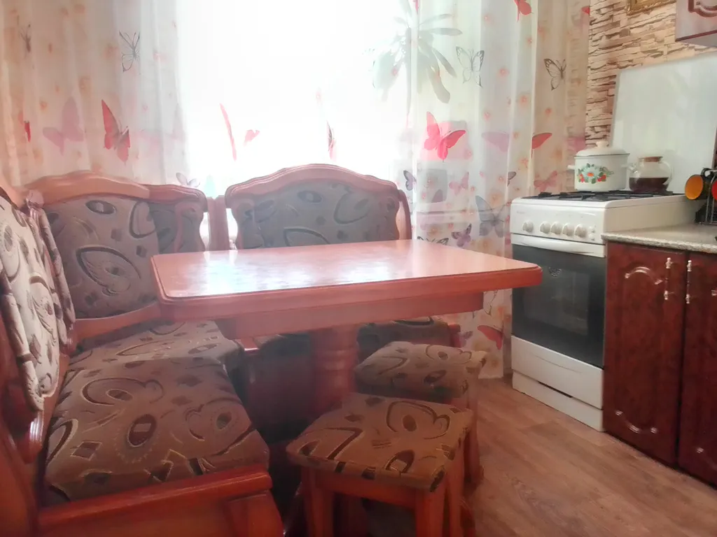 Уютная однокомнатная квартира с домашней обстановкой