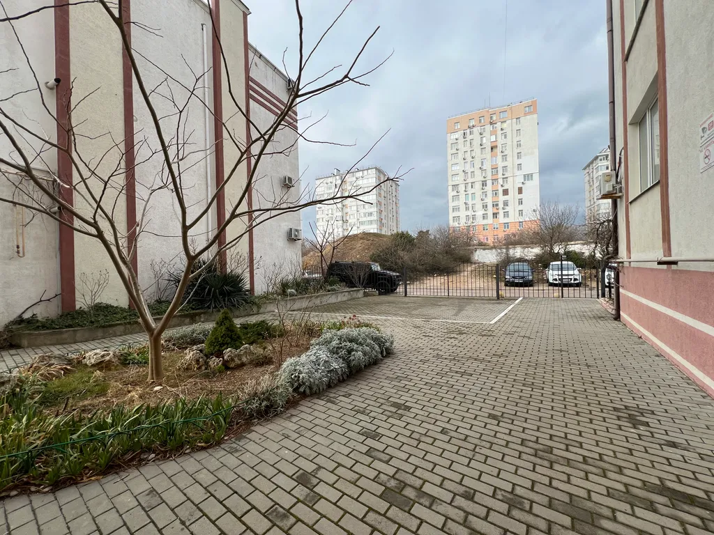 1 к.кв пляж 10 мин рядом Парк Победы Херсонес не берем плату за уборку