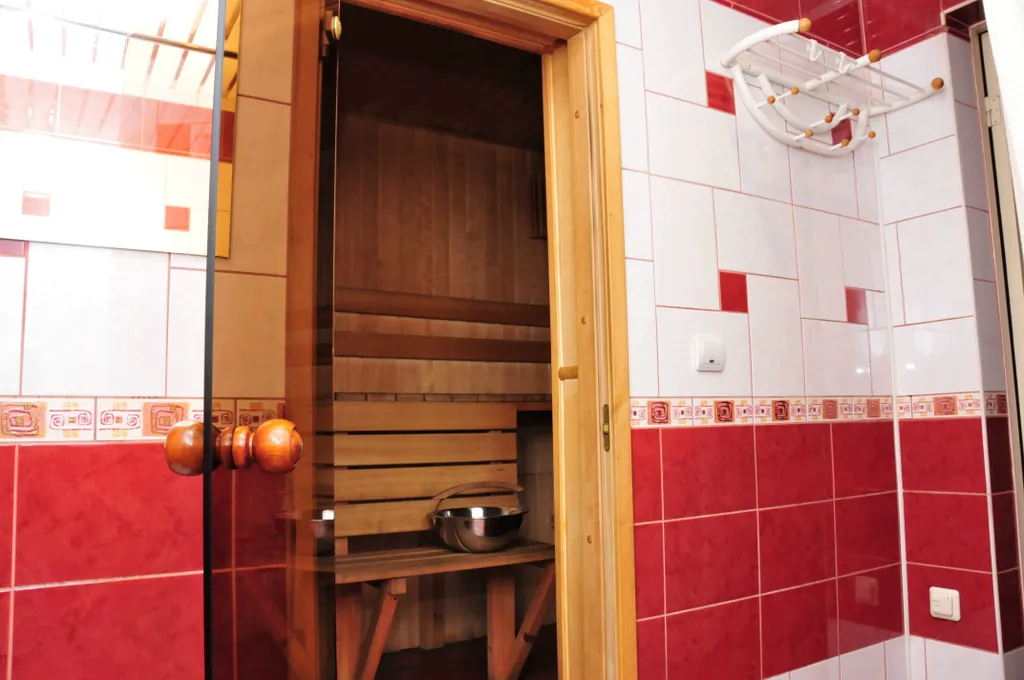 Коттедж 5-комнатный Дом — Луга