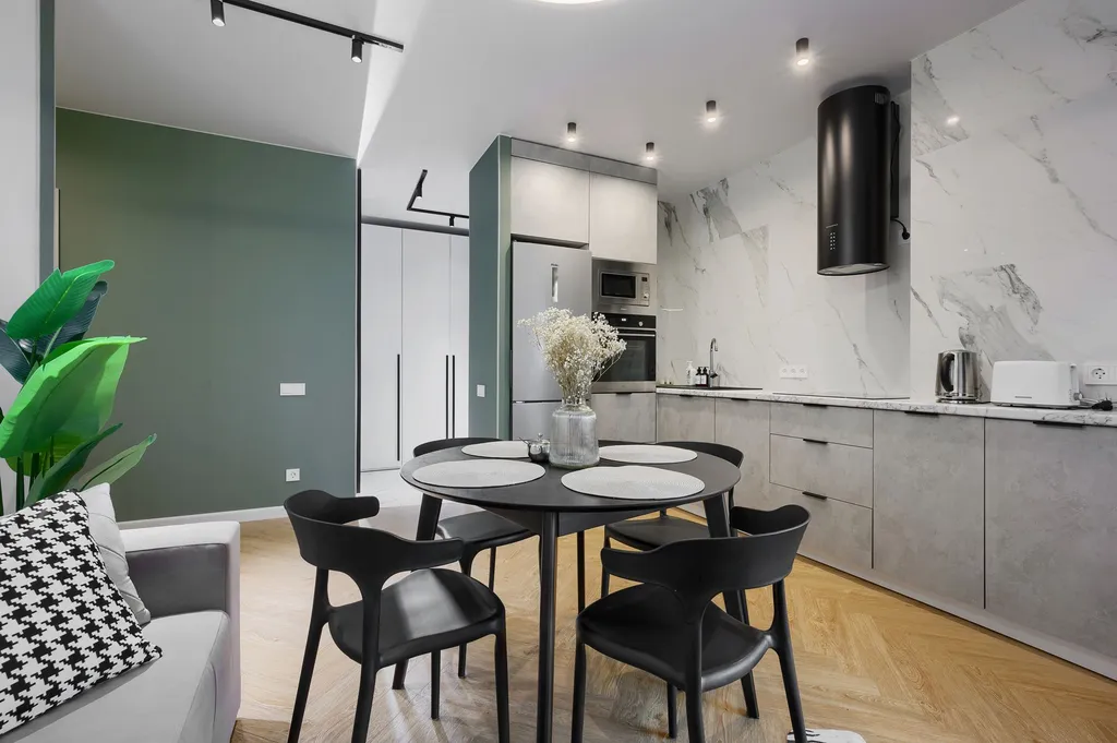 Новые 3 -х комнатные апартаменты в сердце города