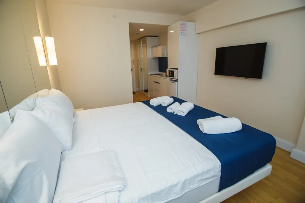 Студия на первой линии