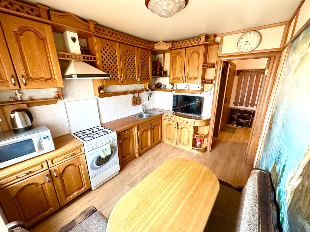 3-комнатная квартира у Ледового дворца спорта