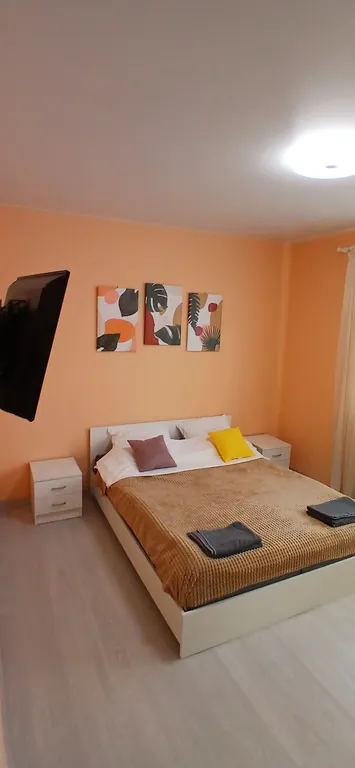 Большой уютный дом