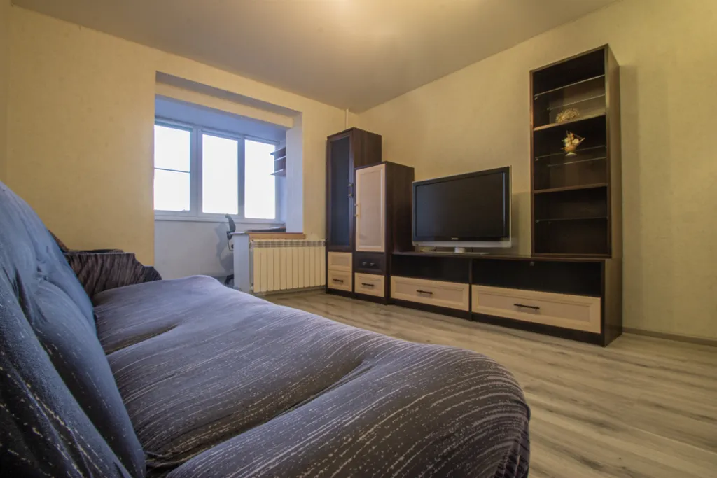 Просторная квартира для вашего отдыха рядом с ЦПКиО от Kravc Group