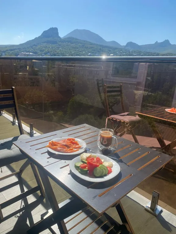 Уютная квартира с видом на горы