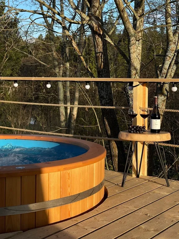 Коттедж Лодж комфорт c купелью — Луга