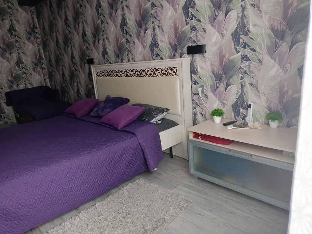 2 комнатная квартира возле школы МВД, Автовокзал, тк Маяк