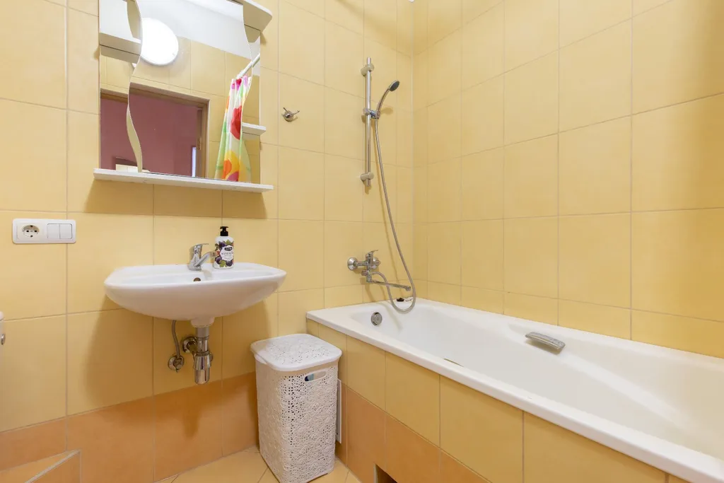 Квартира 1-комнатная Квартира — Калининград