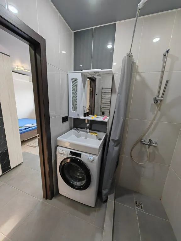 Квартира Уникальная студия прямо напротив Политеха на Мира — Омск