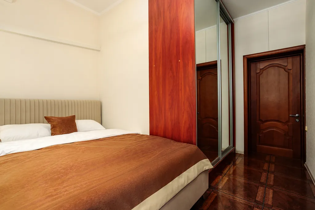 Квартира Апартаменты с отдельной спальней до 6 гостей с отдельным входом — Сириус