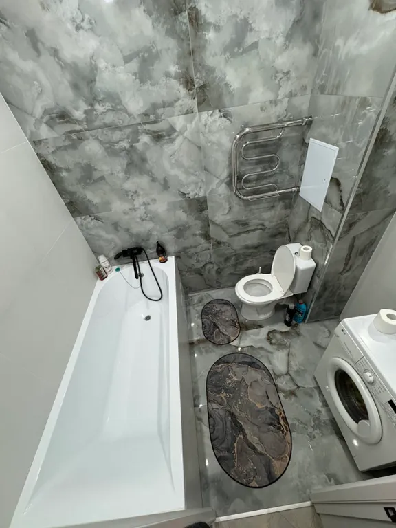 Современная квартира недалеко от центра