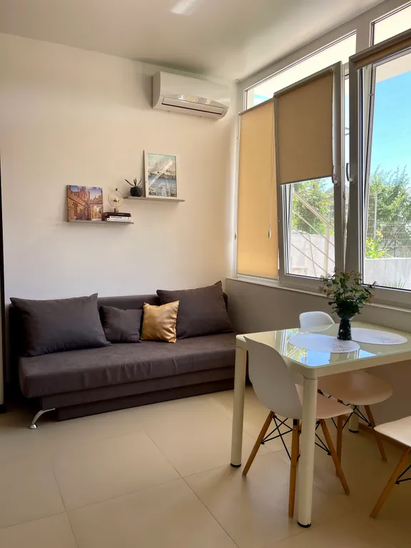 Квартира у моря в частном доме