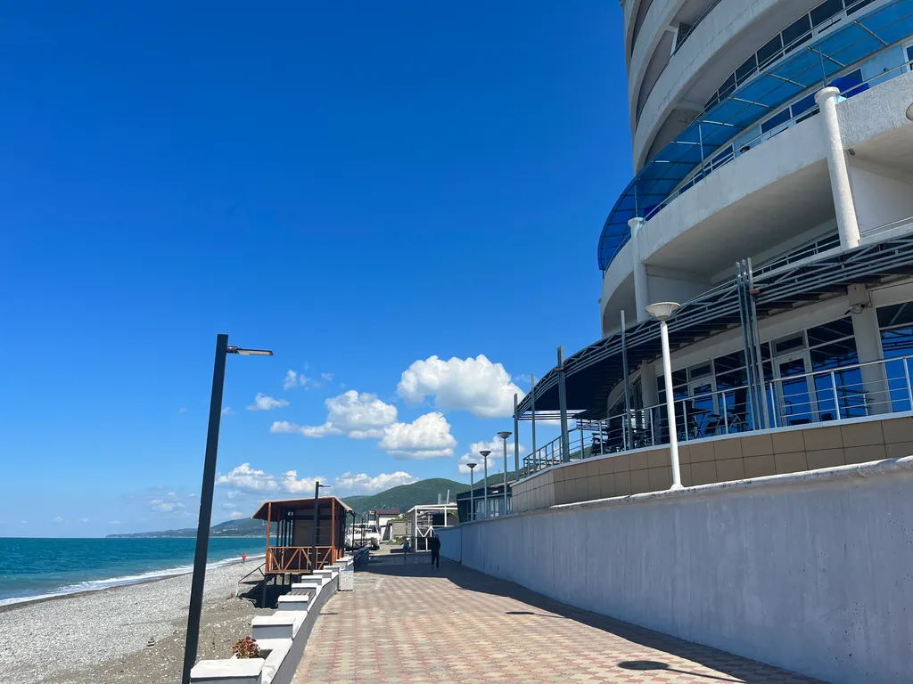 Квартира Апартамент с отдельным выходом на море — Лазаревское