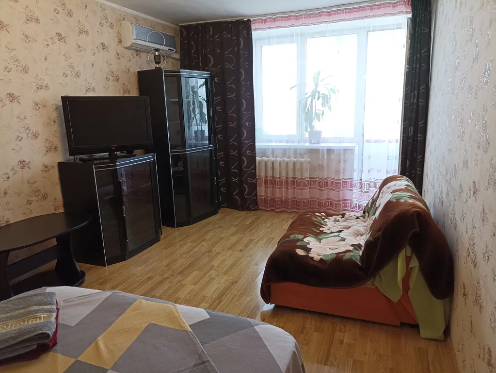 Квартира Своя чистая и уютная квартира в самом центре города. — Симферополь