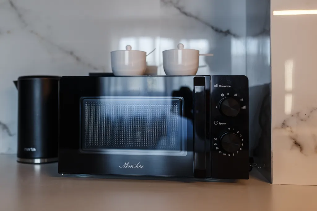 Стильная студия с дизайнерским ремонтом