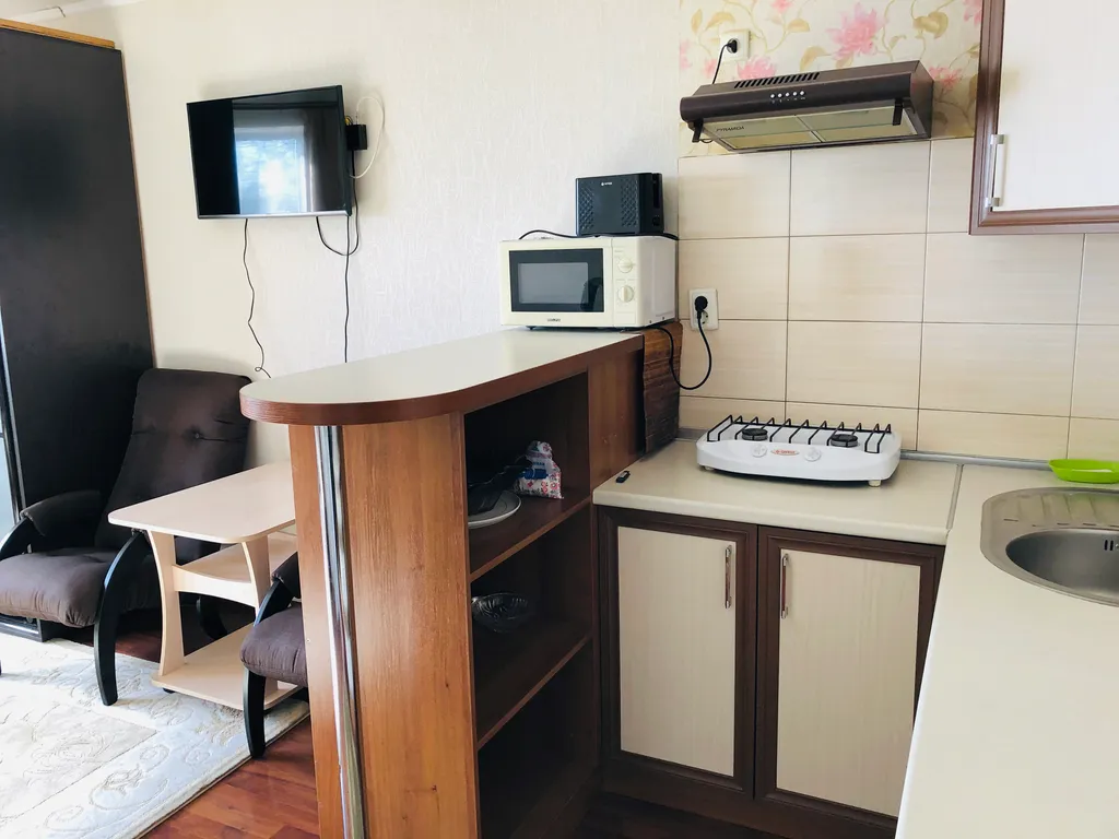 Уютный домик в Никитском саду