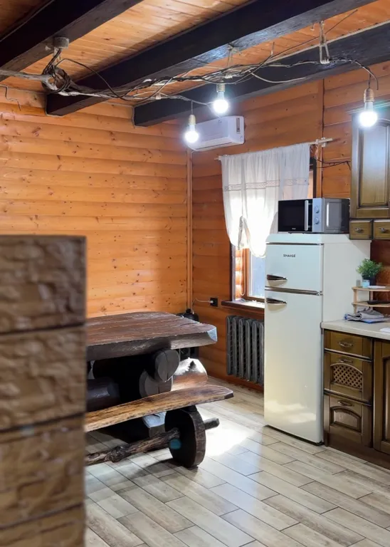 Дом с баней и бассейном