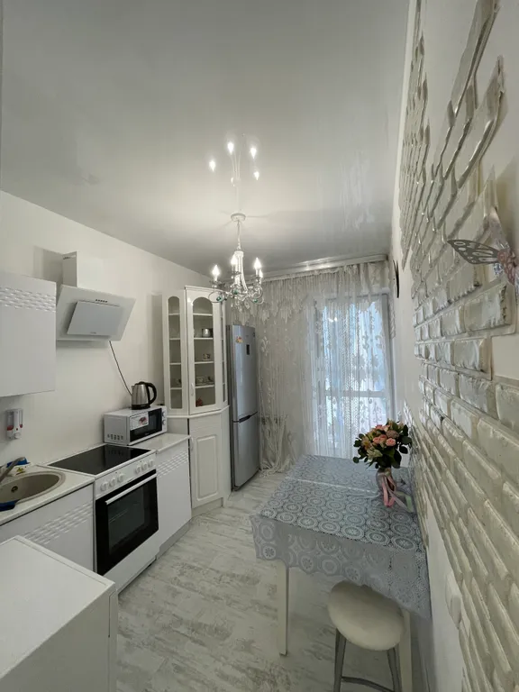 Светлая квартира с видом на Ангару