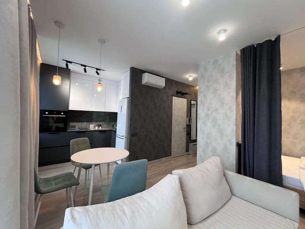 1-комнатные апартаменты УНИК АПАРТ на Терешковой с видом на город