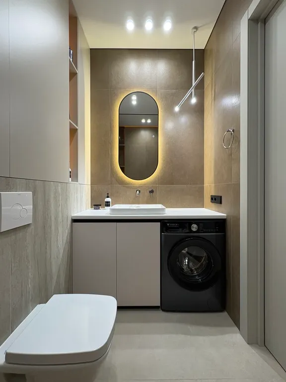 Абсолютно новая квартира в центре на набережной