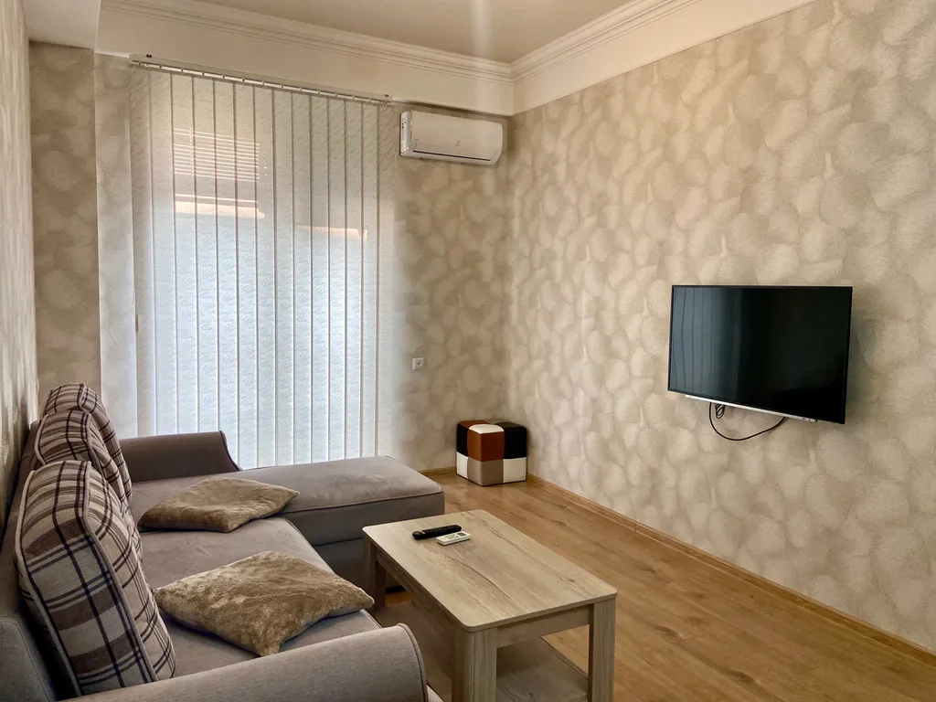 Happyapartments & tours