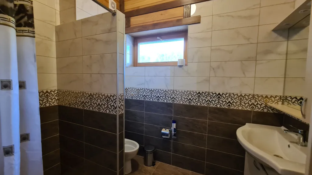 4-комнатный Дом