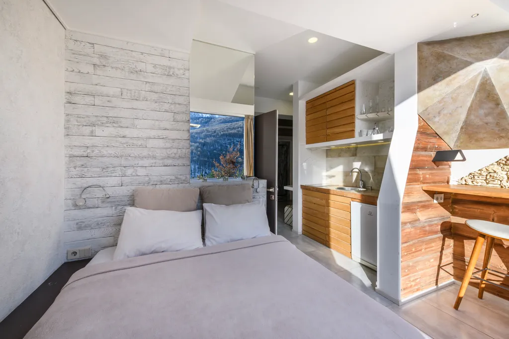 Дизайн-студия Лайт Люкс. Горная панорама из окна