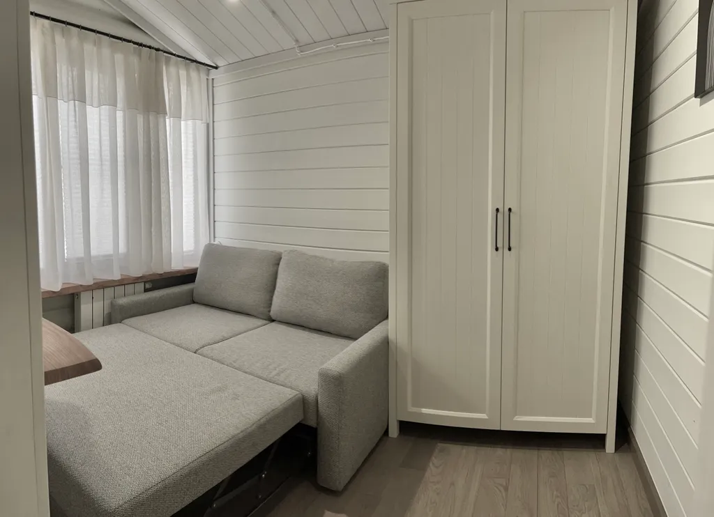 Квартира Комната — Светлый