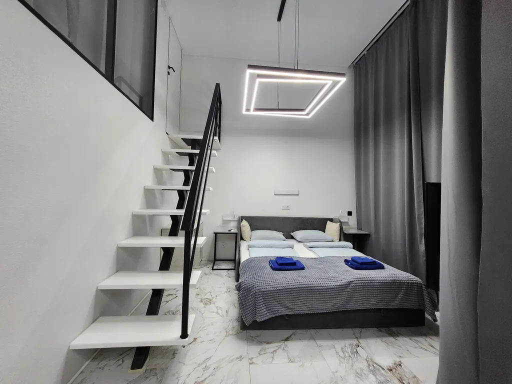 Квартира Квартира Двухуровневая для 1-6 гостей: бесконтактно, полный набор техники — Нахабино