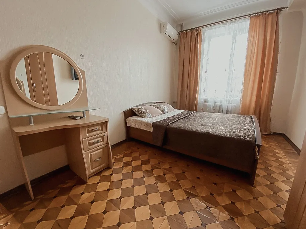 Уютная квартира в самом центре с видом на Астраханский Кремль