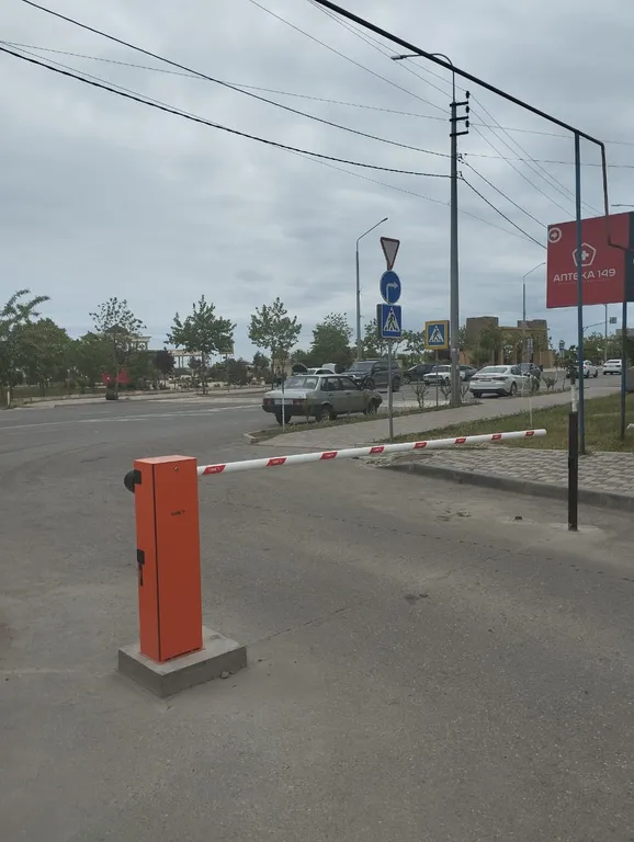 У моря 300 метров