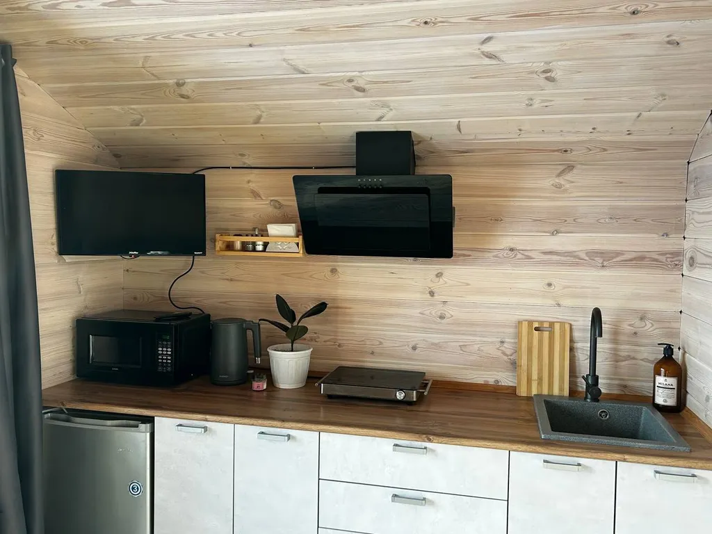 Уютный домик в центре города с русской баней на дровах