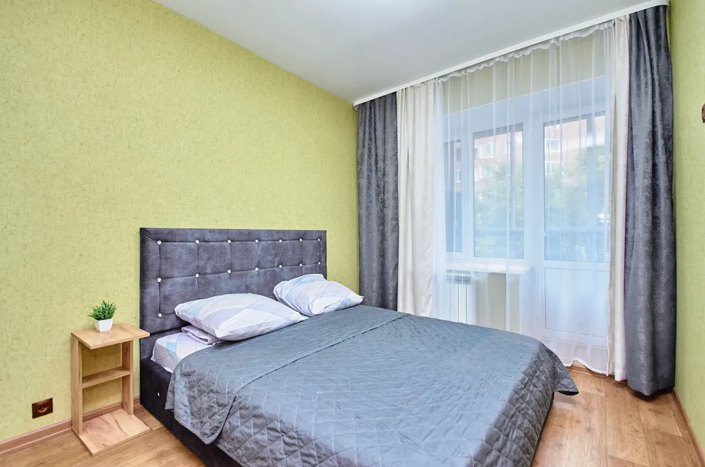 Двухкомнатная квартира в центре Томска — аренда посуточно в Томск