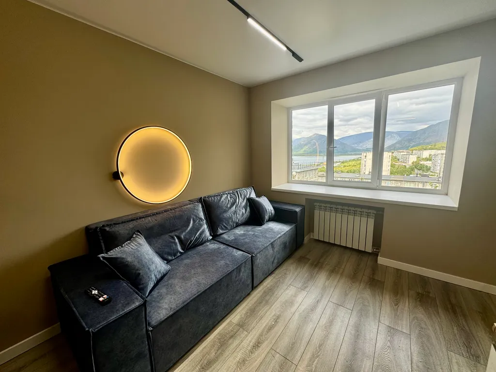 Квартира с шикарным видом на горы — аренда посуточно в Кировск