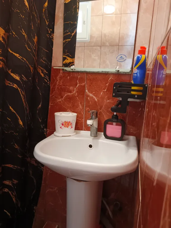 Современный номер в коттедже