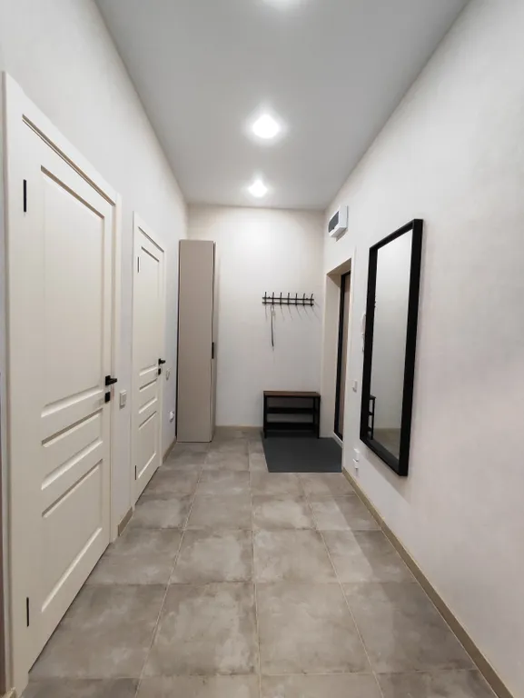 Двухкомнатная двухэтажная квартира в центре города